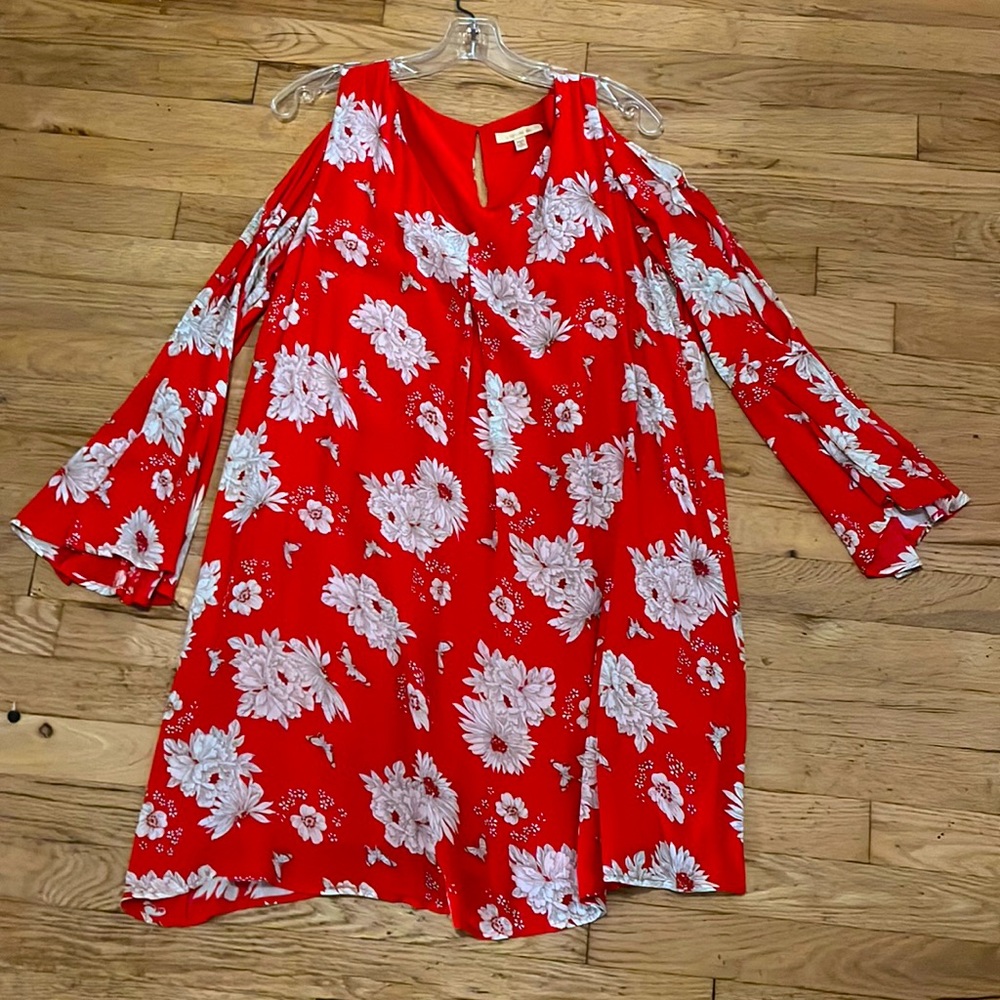 Skies are blue dress size large